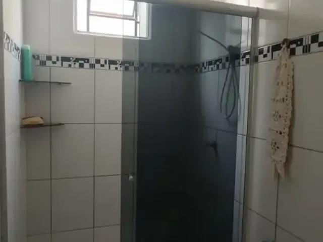 Casa / Sobrado para Venda em Uberlândia/MG Jardim Canaã 4 Quartos