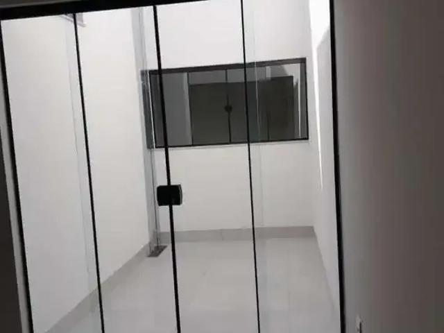 Casa / Sobrado para Venda em Uberlândia/MG Jardim Europa 3 Quartos