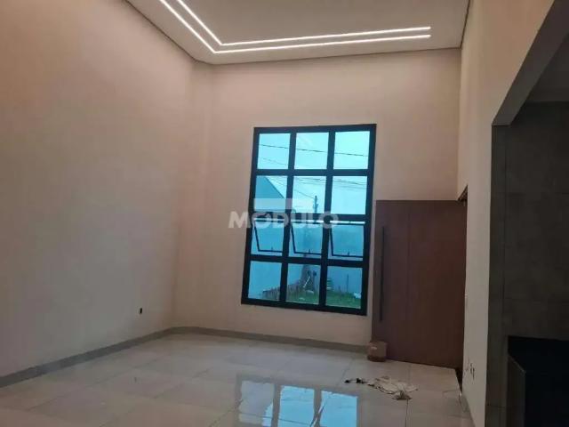 Casa / Sobrado para Venda em Uberlândia/MG Jardim Europa 3 Quartos