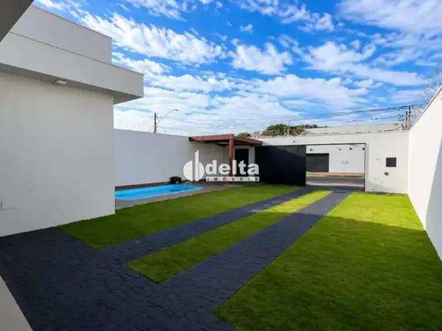 Casa / Sobrado para Venda em Uberlândia/MG Jardim Europa 3 Quartos