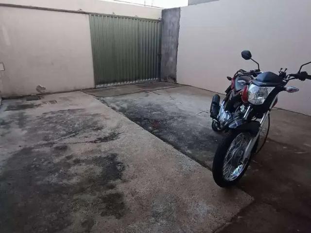 Casa / Sobrado para Venda em Uberlândia/MG Jardim Ipanema 2 Quartos