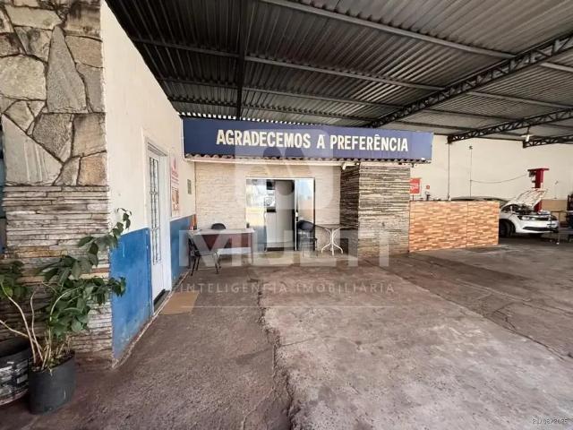 Casa / Sobrado para Venda em Uberlândia/MG Jardim Patrícia 1 Quartos