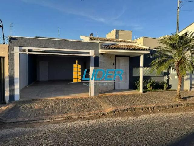 Casa / Sobrado para Venda em Uberlândia/MG Jardim Patrícia 3 Quartos