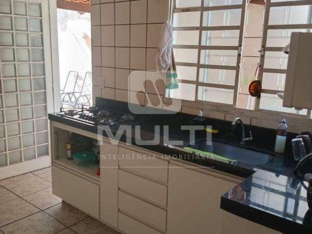 Casa / Sobrado para Venda em Uberlândia/MG Jardim Patrícia 3 Quartos