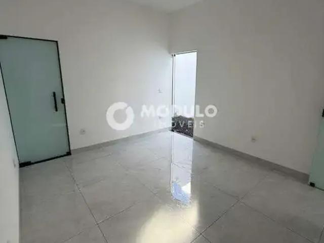Casa / Sobrado para Venda em Uberlândia/MG Loteamento Monte Hebron 3 Quartos