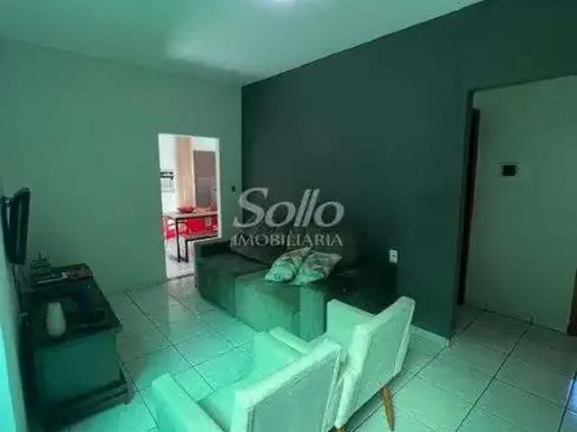 Casa / Sobrado para Venda em Uberlândia/MG Laranjeiras 3 Quartos