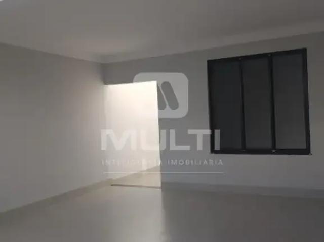 Casa / Sobrado para Venda em Uberlândia/MG Laranjeiras 3 Quartos