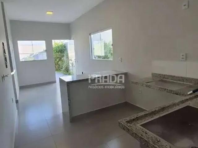 Casa / Sobrado para Venda em Uberlândia/MG Laranjeiras 2 Quartos