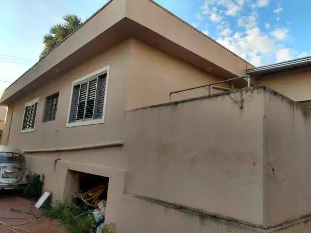 Casa / Sobrado para Venda em Uberlândia/MG Lidice 3 Quartos