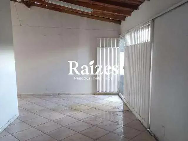Casa / Sobrado para Venda em Uberlândia/MG Luizote de Freitas 2 Quartos