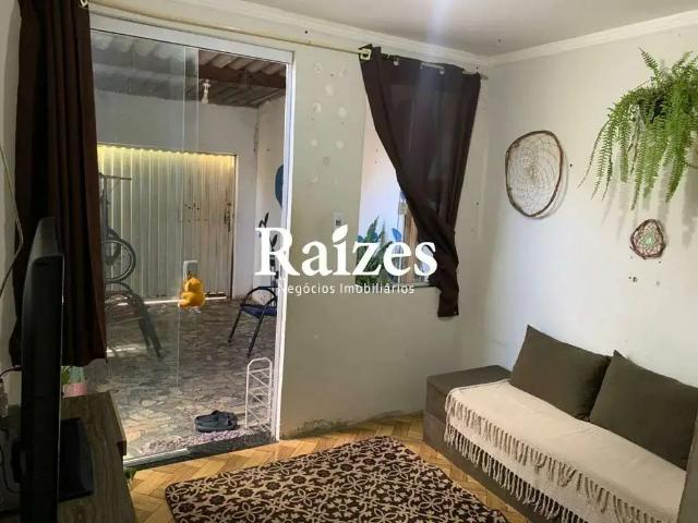 Casa / Sobrado para Venda em Uberlândia/MG Luizote de Freitas 4 Quartos