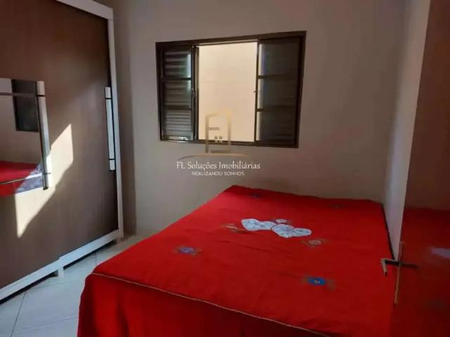 Casa / Sobrado para Venda em Uberlândia/MG Luizote de Freitas 5 Quartos