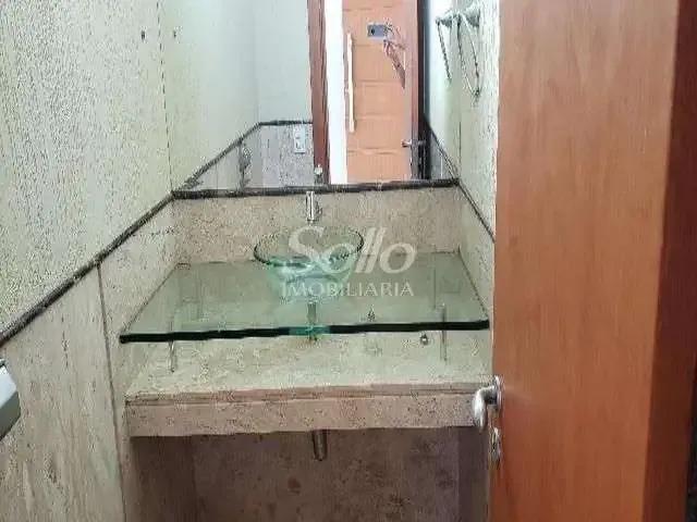 Casa / Sobrado para Venda em Uberlândia/MG Morada da Colina 4 Quartos