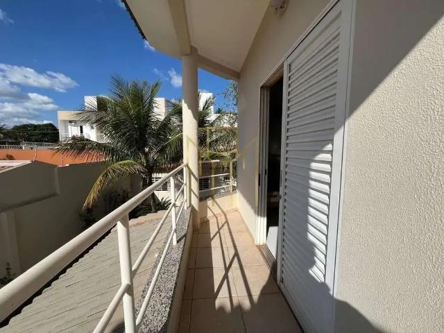 Casa / Sobrado para Venda em Uberlândia/MG Morada da Colina 5 Quartos