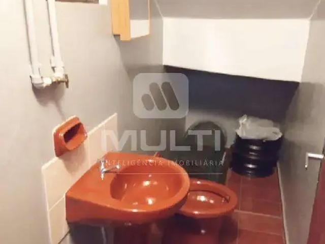 Casa / Sobrado para Venda em Uberlândia/MG Martins 2 Quartos
