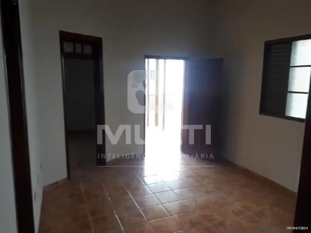 Casa / Sobrado para Venda em Uberlândia/MG Martins 3 Quartos