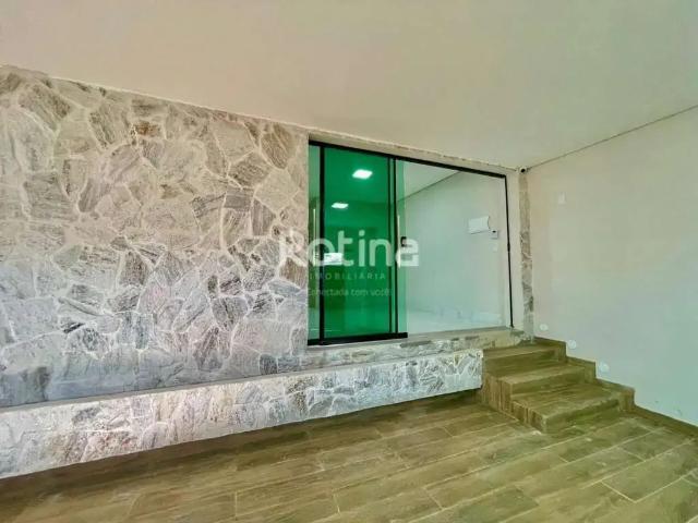 Casa / Sobrado para Venda em Uberlândia/MG Martins 3 Quartos