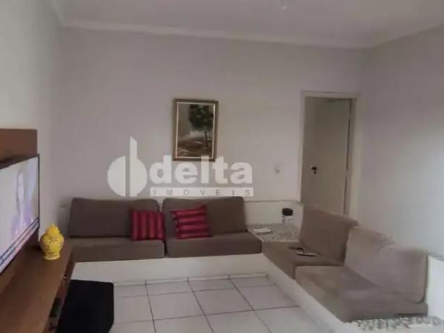 Casa / Sobrado para Venda em Uberlândia/MG Martins 3 Quartos