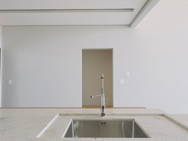 Casa / Sobrado para Venda em Uberlândia/MG Novo Mundo 3 Quartos