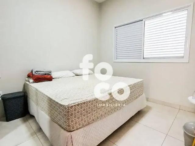 Casa / Sobrado para Venda em Uberlândia/MG Novo Mundo 3 Quartos