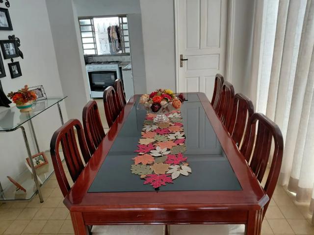 Casa / Sobrado para Venda em Uberlândia/MG Nossa Senhora Aparecida 3 Quartos