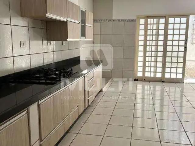 Casa / Sobrado para Venda em Uberlândia/MG Nossa Senhora Aparecida 3 Quartos