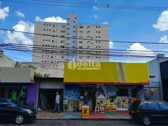 Casa / Sobrado para Venda em Uberlândia/MG Nossa Senhora Aparecida 1 Quartos