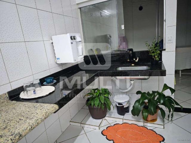 Casa / Sobrado para Venda em Uberlândia/MG Brasil 4 Quartos