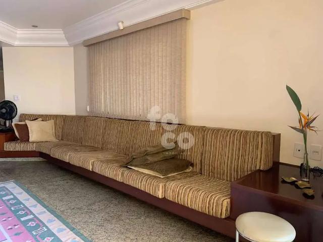 Casa / Sobrado para Venda em Uberlândia/MG Nossa Senhora Aparecida 4 Quartos