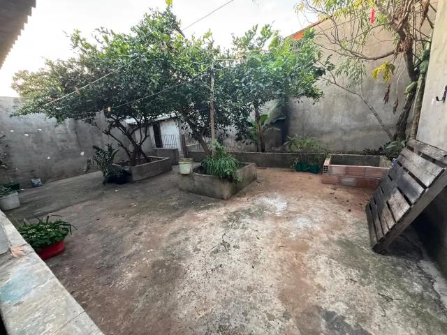 Casa / Sobrado para Venda em Uberlândia/MG São Jorge 3 Quartos