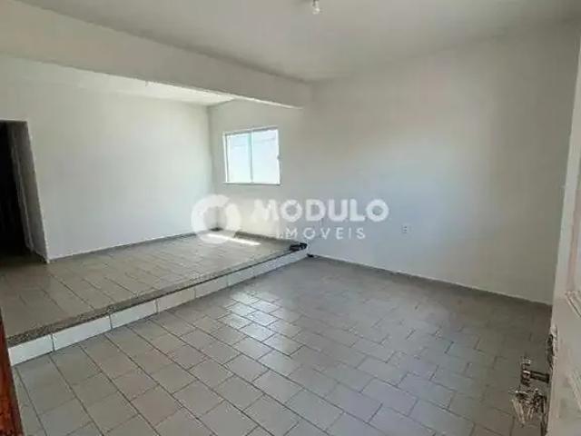 Casa / Sobrado para Venda em Uberlândia/MG São Jorge 3 Quartos