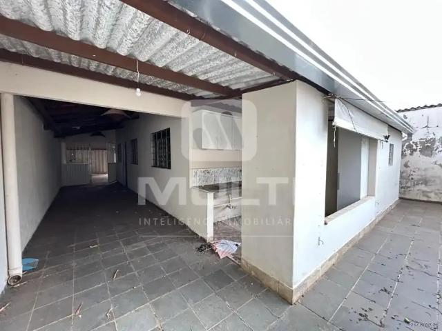 Casa / Sobrado para Venda em Uberlândia/MG São Jorge 3 Quartos