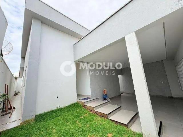 Casa / Sobrado para Venda em Uberlândia/MG São Jorge 3 Quartos