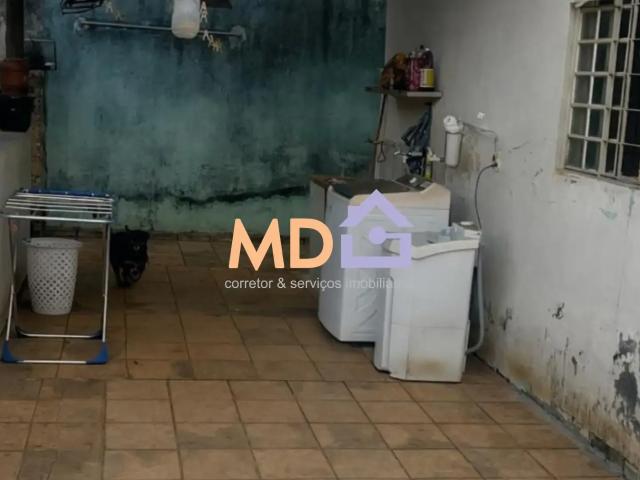 Casa / Sobrado para Venda em Uberlândia/MG Santo Inácio 3 Quartos