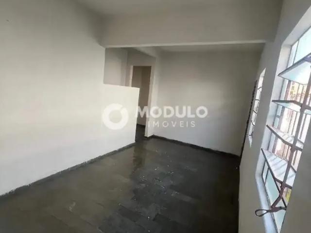 Casa / Sobrado para Venda em Uberlândia/MG Santa Luzia 3 Quartos
