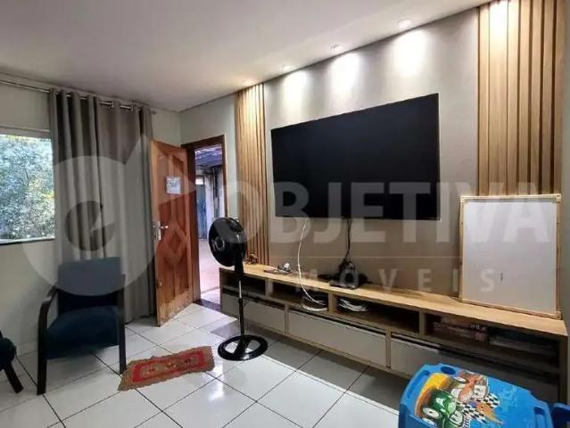Casa / Sobrado para Venda em Uberlândia/MG Santa Luzia 3 Quartos