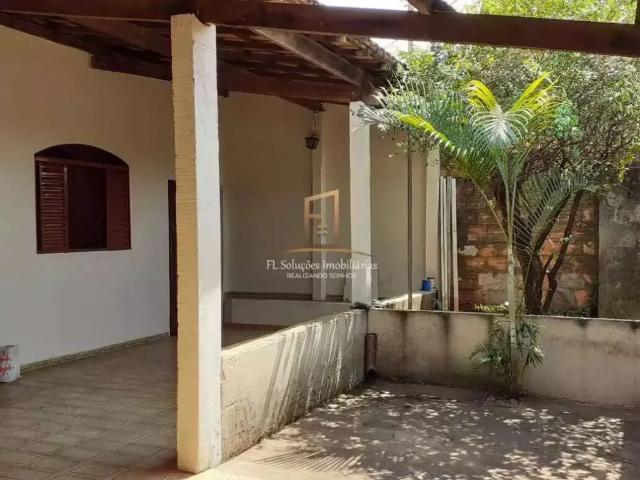Casa / Sobrado para Venda em Uberlândia/MG Santa Luzia 3 Quartos