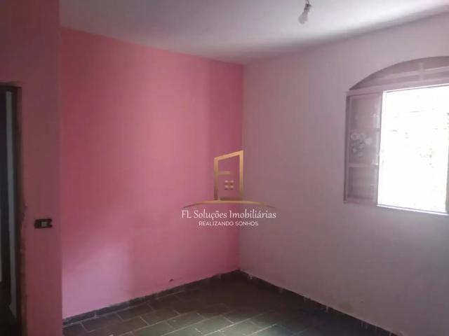 Casa / Sobrado para Venda em Uberlândia/MG Santa Mônica 2 Quartos