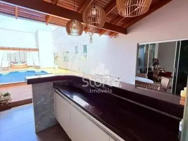 Casa / Sobrado para Venda em Uberlândia/MG Santa Mônica 3 Quartos