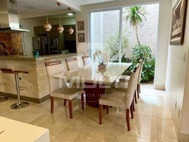 Casa / Sobrado para Venda em Uberlândia/MG Santa Mônica 3 Quartos