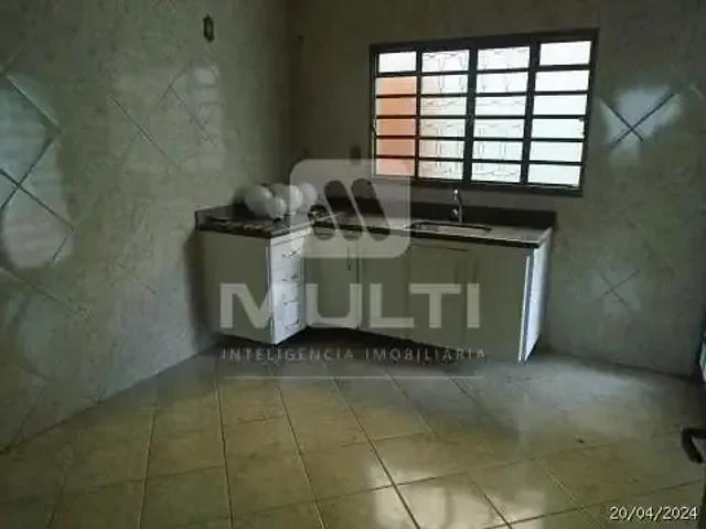 Casa / Sobrado para Venda em Uberlândia/MG Santa Mônica 3 Quartos