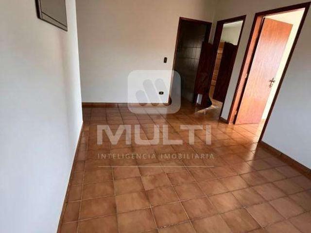 Casa / Sobrado para Venda em Uberlândia/MG Santa Mônica 4 Quartos