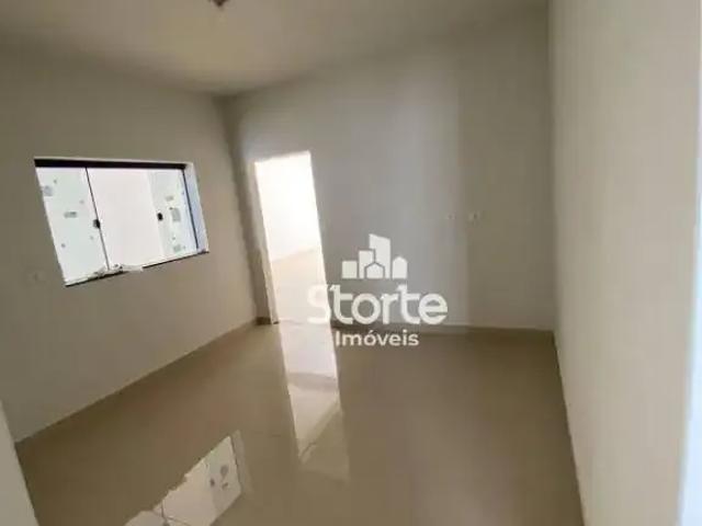 Casa / Sobrado para Venda em Uberlândia/MG Santa Mônica 4 Quartos