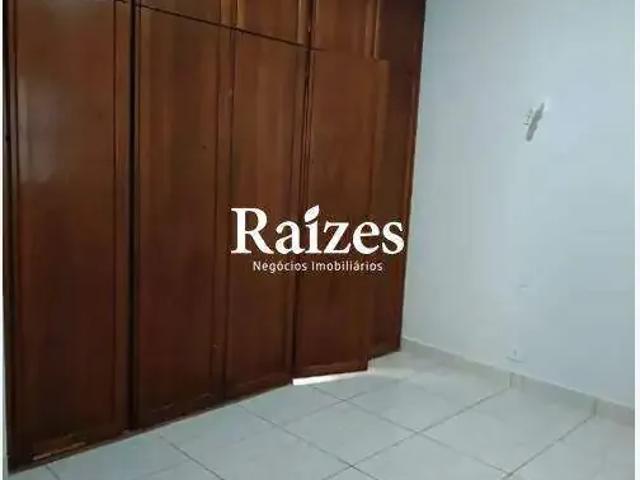 Casa / Sobrado para Venda em Uberlândia/MG Santa Mônica 4 Quartos