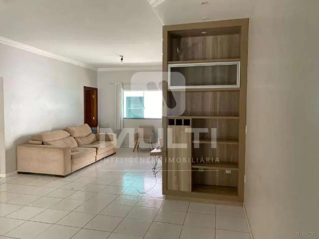 Casa / Sobrado para Venda em Uberlândia/MG Santa Mônica 4 Quartos