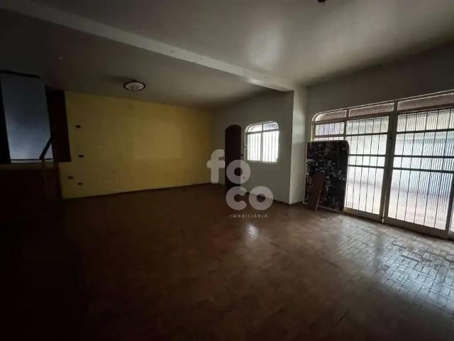 Casa / Sobrado para Venda em Uberlândia/MG Santa Maria 3 Quartos