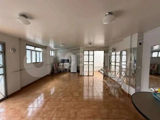Casa / Sobrado para Venda em Uberlândia/MG Saraiva 4 Quartos