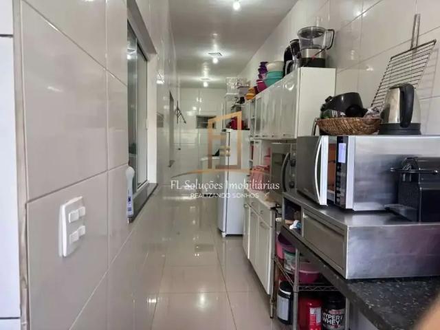 Casa / Sobrado para Venda em Uberlândia/MG Shopping Park 3 Quartos