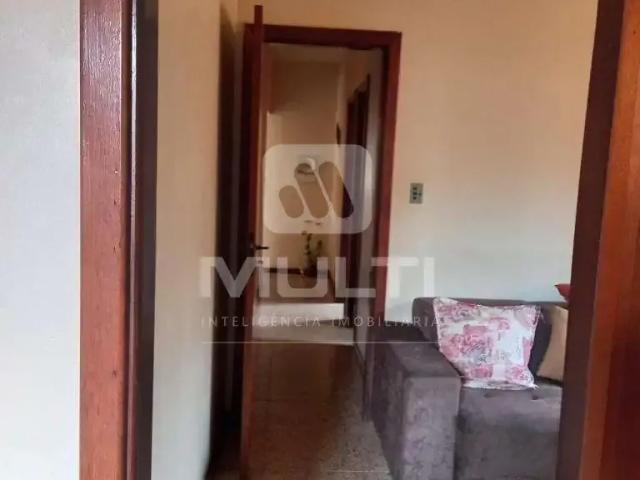 Casa / Sobrado para Venda em Uberlândia/MG Pacaembu 3 Quartos