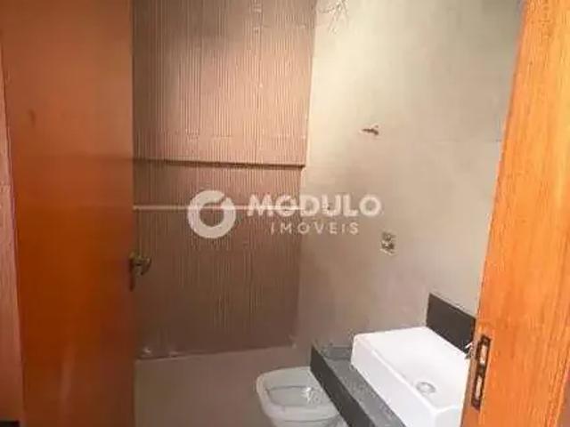 Casa / Sobrado para Venda em Uberlândia/MG Pacaembu 3 Quartos